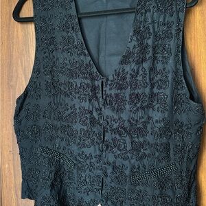 Vintage Chic Black Embroidered Women's vest